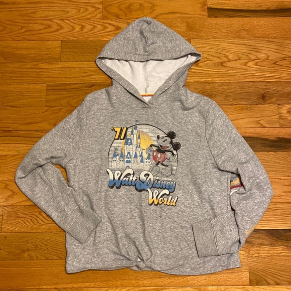 ✨2 for $10✨Authentic ‘71 Retro Walt Disney Hoodie - Picture 1 of 3